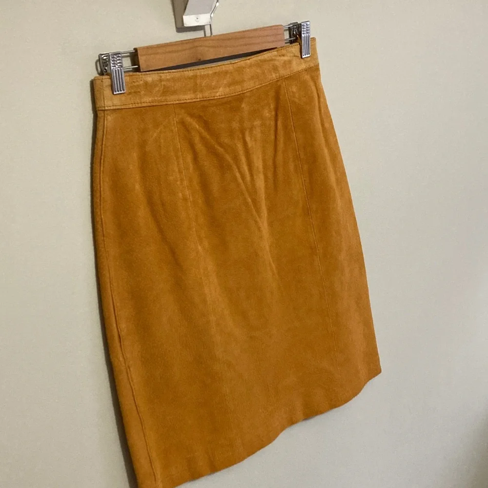 Vintage Suede Pencil Skirt, Melbourne Country Clothing Company, Size 10 Camel - Picture 2 of 7